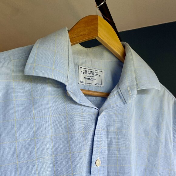 Charles Tyrwhitt Light Blue Button Up Shirt - Picture 3 of 5